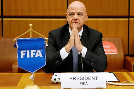 Chủ tịch FIFA đến Malaysia giữa lúc nhạy cảm về án phạt nhập tịch