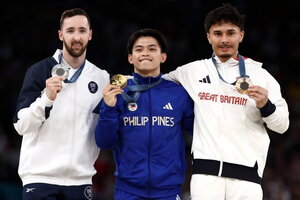 Indonesia bất ngờ nhận án phạt cực nặng từ IOC