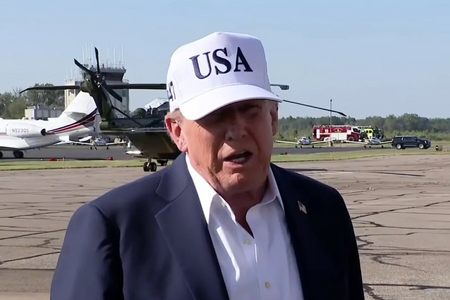 Tổng thống Trump: Ông Putin nên chấm dứt cuộc chiến Ukraine thay vì thử tên lửa