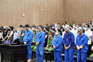 “Lao động tự do” đánh bạc hơn 16 triệu USD tại khách sạn Pullman khai do “không biết vi phạm pháp luật”