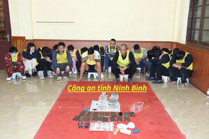 Ninh Bình: Triệt phá ổ bạc, bắt 21 đối tượng từ Hà Nội, Nghệ An