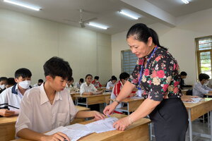 Học sinh Quảng Ngãi nghỉ học từ chiều 6/11 để ứng phó bão Kalmaegi