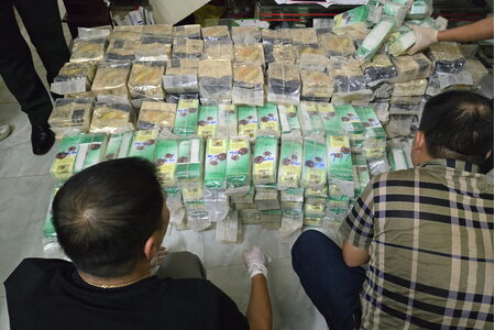 Bộ Công an khởi tố 13 bị can, thu giữ 777 kg ma túy