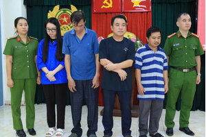 Lập 17 doanh nghiệp để bán khống hóa đơn cho hàng trăm doanh nghiệp, 4 người bị bắt