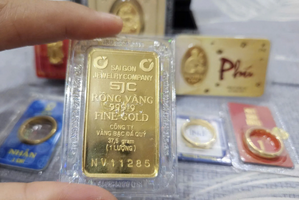 Giá vàng hôm nay (12/12): Vàng SJC quay đầu giảm, nhưng sẽ sớm tăng mạnh trở lại