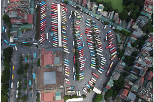 Hà Nội nghiêm cấm tự ý tăng giá vé xe dịp Tết