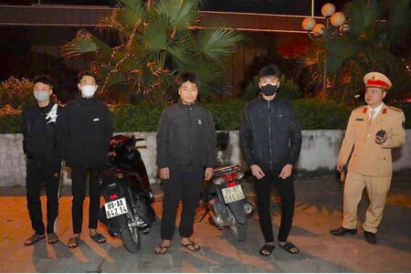 Công an Hưng Yên xử lý 23 trường hợp 'đi bão' vi phạm ATGT