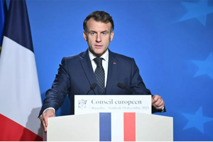 Ông Macron bất ngờ kêu gọi Châu Âu nối lại đối thoại trực tiếp với Nga