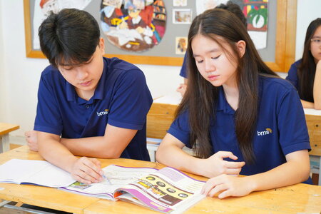 Phê duyệt bộ sách giáo khoa sử dụng thống nhất toàn quốc từ năm học 2026-2027