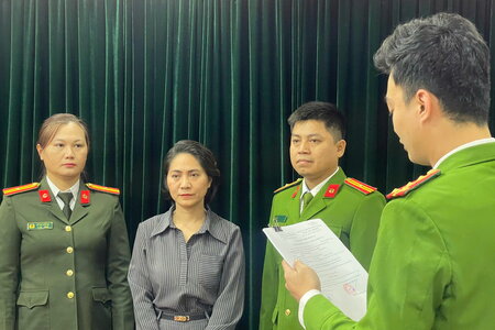 Giám đốc công ty tổ chức show 'về đây bốn cánh chim trời' bị khởi tố