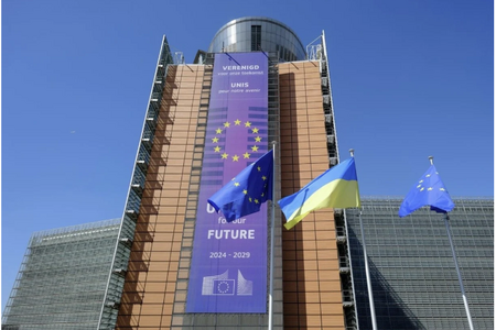 Phương Tây đang 'đâm sau lưng' Ukraine