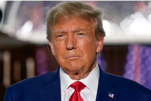 Nóng: Ông Trump tuyên bố Tổng thống Venezuela Maduro và vợ đã bị bắt và đưa ra khỏi đất nước