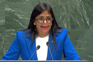 Quyền Tổng thống Venezuela bất ngờ dịu giọng, kêu gọi Mỹ hợp tác