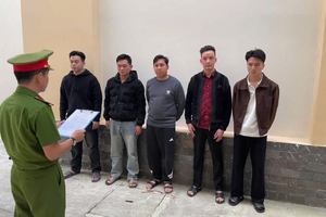 Núp bóng doanh nghiệp, nhóm 5 đối tượng cho vay lãi “cắt cổ” thu lợi hơn 1,3 tỷ đồng