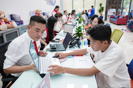 Phương thức xét tuyển học bạ năm 2026: Các trường 'siết' đầu vào