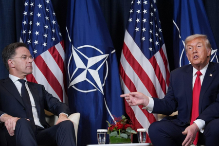 Ông Trump khiến NATO chao đảo, Nga hưởng lợi