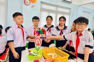 Phụ huynh TPHCM bắt đầu xác nhận thông tin trực tuyến từ ngày 3/2