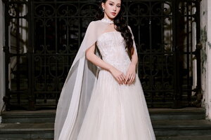 Hoa hậu Tiểu Vy xin lỗi về ồn ào liên quan ứng dụng cá cược