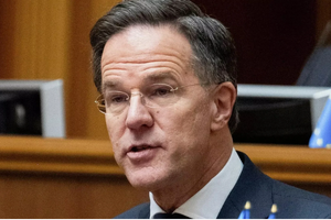 Tổng thư ký NATO đang gặp tình huống nguy hiểm ở Kiev