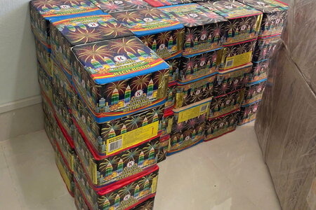 Chi gần 60 triệu đồng mua pháo lậu, thanh niên nhận kết đắng