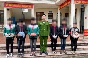 Cảnh báo, ngăn chặn học sinh tự chế pháo nổ dịp Tết