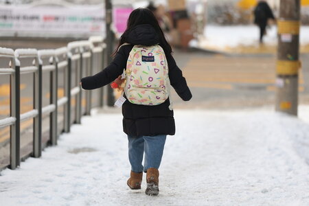 Hàn Quốc: 2.000 trường chỉ còn 10 học sinh ra trường