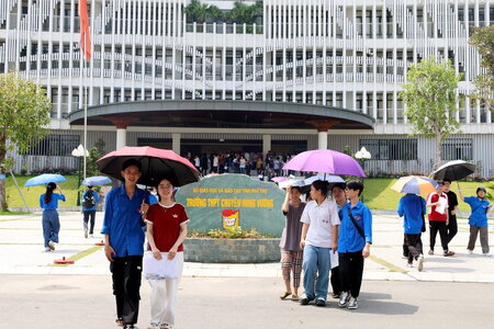 Phú Thọ công bố đề thi tham khảo môn chuyên vào lớp 10