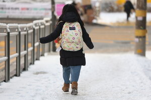 Hàn Quốc: 2.000 trường chỉ còn 10 học sinh ra trường