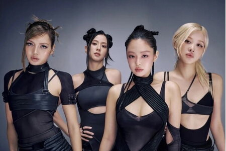 'Deadline' của BLACKPINK nhận 'mưa' lời khen