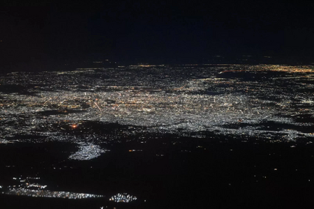 Xung đột Trung Đông dữ dội: Toàn bộ Iraq bất ngờ bị mất điện