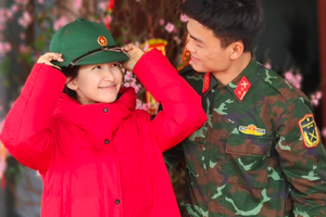 Hòa Minzy chính thức nói về chồng đại úy: 