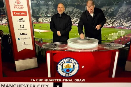 Nghi vấn 'sắp đặt kết quả bốc thăm' vòng tứ kết FA Cup