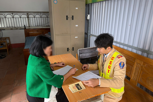 Đạp nhầm chân phanh, nữ tài xế ở Phú Thọ gây tai nạn rồi bỏ trốn