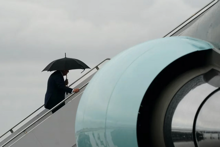 Ông Trump bất ngờ cảnh báo NATO về 'tương lai đen tối' nếu từ chối giúp đỡ ông trong vấn đề Iran