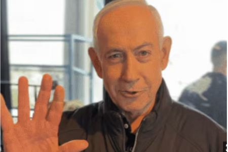 Giơ 5 ngón tay, ông Netanyahu bác bỏ tin đồn thương vong