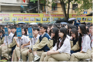 Học sinh, sinh viên sắp có 2 kỳ nghỉ dài liên tiếp, có nơi nghỉ tới 9 ngày