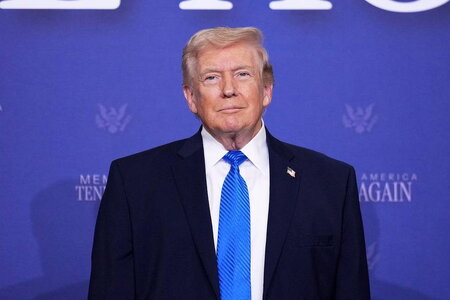 Tổng thống Trump tiết lộ Mỹ đã liên lạc với ‘nhân vật cấp cao’ ở Iran