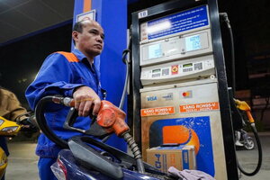 Giá xăng dầu giảm mạnh