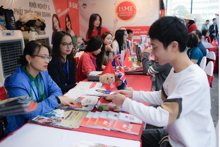 Nhiều điều chỉnh phương án tuyển sinh khối ngành sức khỏe năm 2026