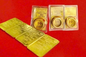 Giá vàng ngày 2/4: Trong nước và thế giới cùng bật tăng mạnh