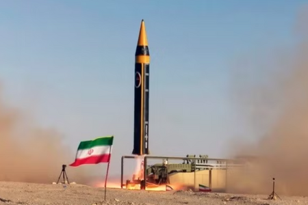 Mỹ đổ quân trên bộ, Iran cảnh cáo tấn công vượt khỏi Trung Đông