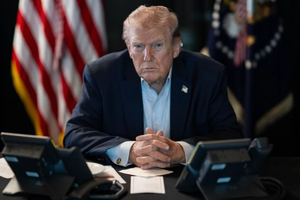 Ông Trump đe dọa sẽ có chiến tranh quy mô lớn hơn nếu thỏa thuận với Iran thất bại