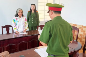 Mất 6 tỷ đồng vì bản hợp đồng chuyển nhượng đất của kẻ lừa đảo