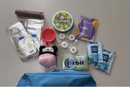 Giới trẻ Mỹ đổ xô trang bị túi chống lo âu