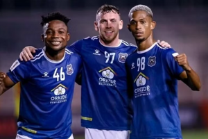 Bóng đá Campuchia bất ngờ vượt V-League