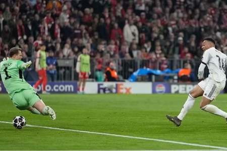 10 năm trắng tay của Mbappe ở Champions League