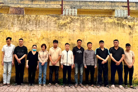 Công an Hưng Yên khởi tố 11 đối tượng về hành vi đánh bạc trên mạng