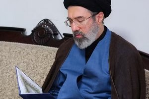 Iran đồng ý đàm phán, nhưng sẵn sàng cho các biện pháp quân sự mới