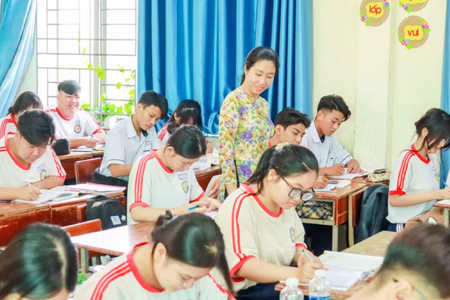 Sở GD&ĐT TPHCM yêu cầu không ôn thi tràn lan, không áp đặt tổ hợp môn