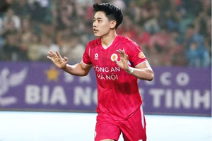 Đình Bắc nói về hat-trick đầu tiên tại V-League